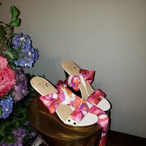 🧚🏽Open toe strappy, spring & summer size 11 shoe